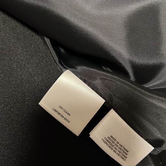 Kasper Black 2-pce suit, Sz 8P, NWOT - Picture 9 of 11